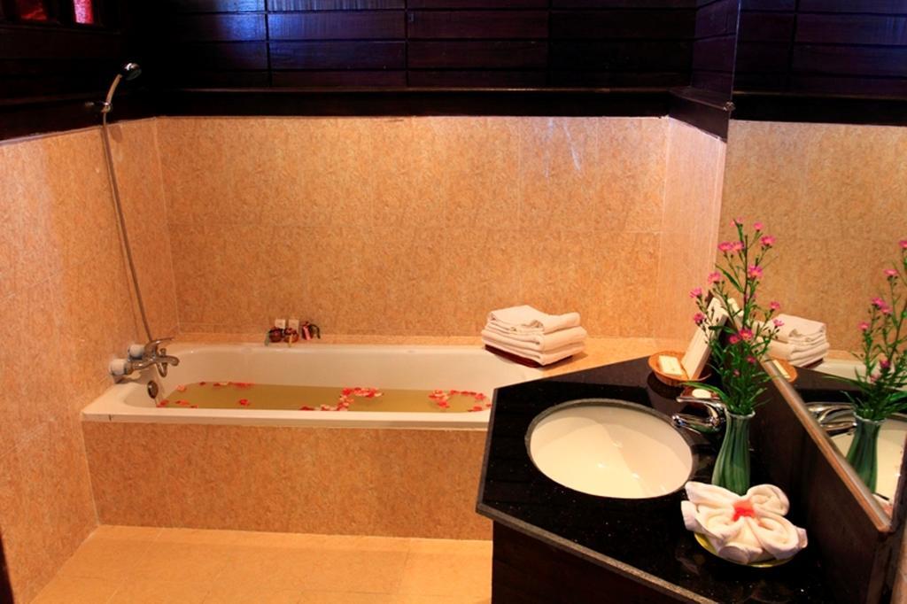Inle Lake Sky Lake Inle Resort מראה חיצוני תמונה