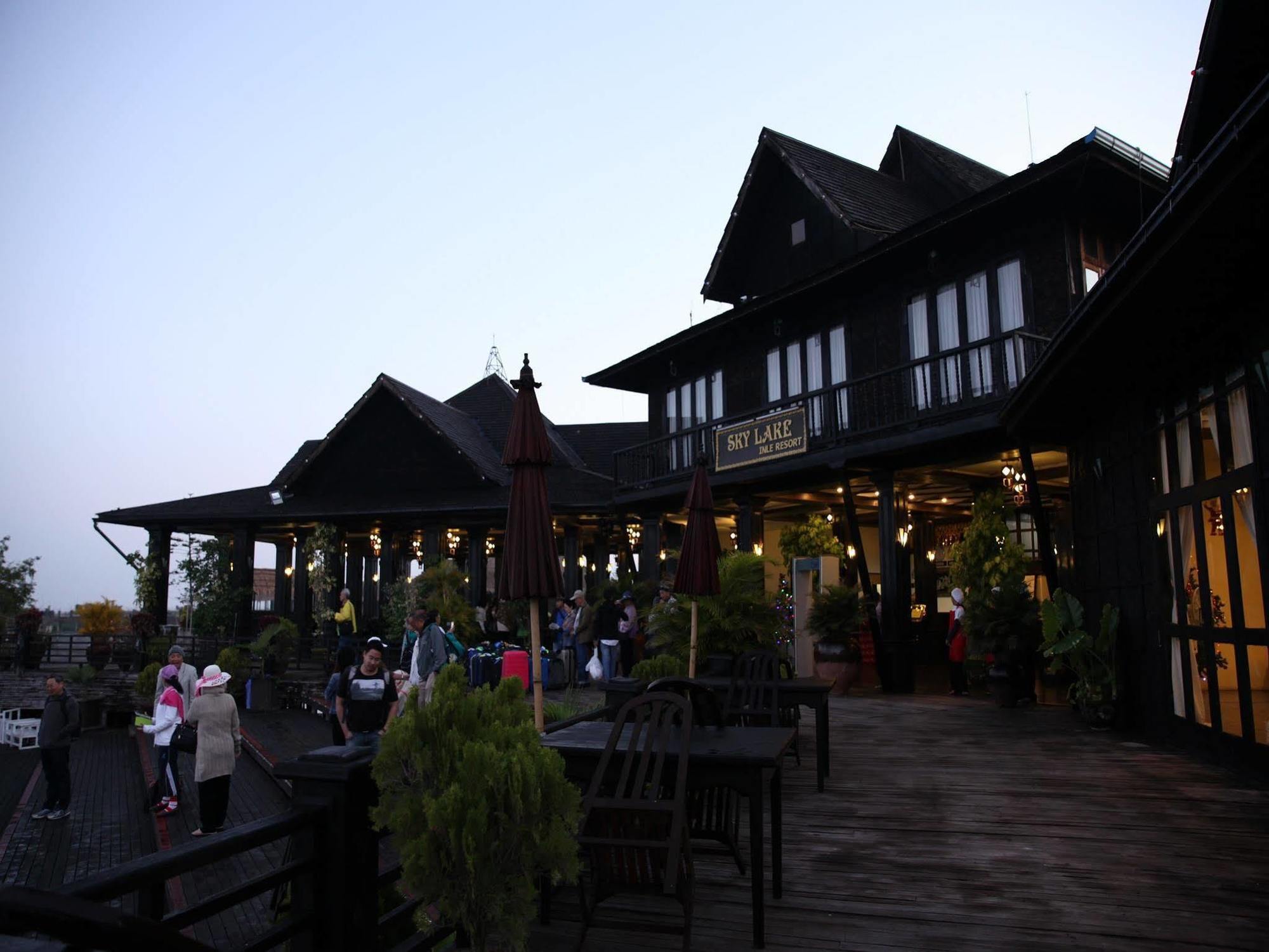 Inle Lake Sky Lake Inle Resort מראה חיצוני תמונה